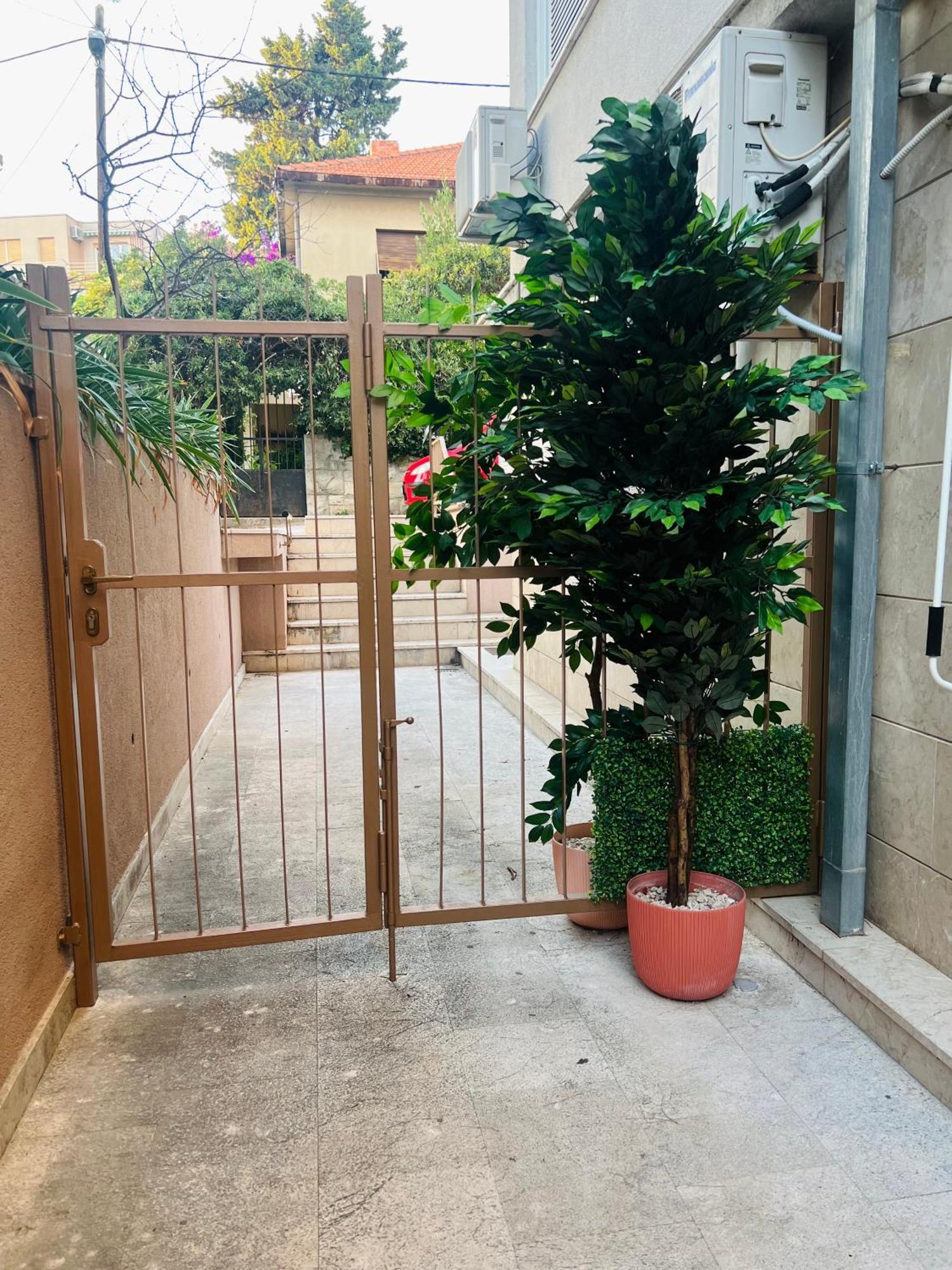 Central Moon Apartment No.2 سبليت المظهر الخارجي الصورة
